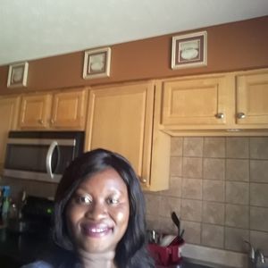 Meet your Posher, Mariama